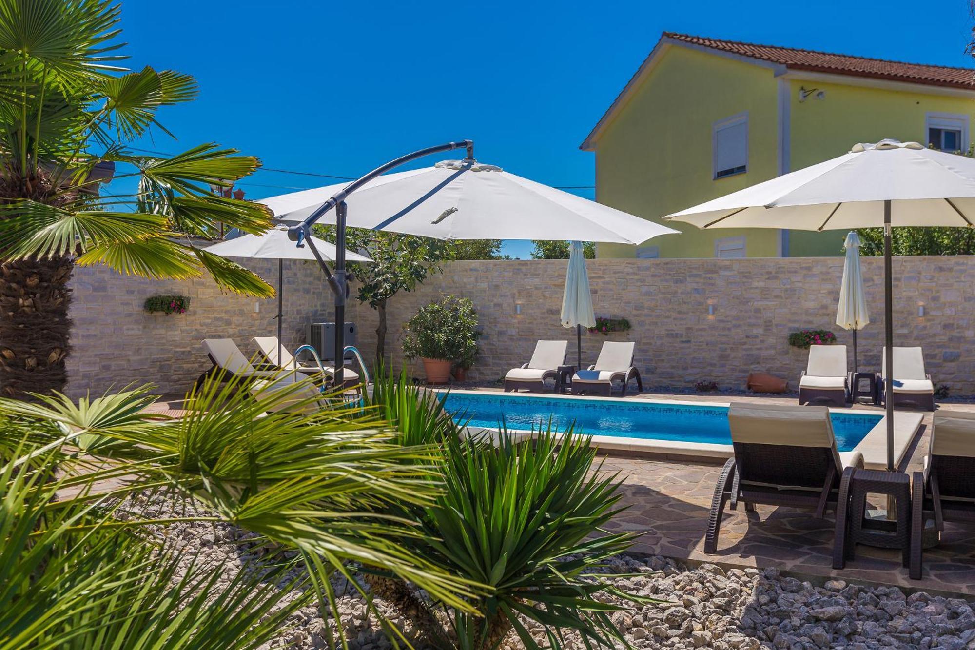 Guest House Antonella Malinska Exterior foto