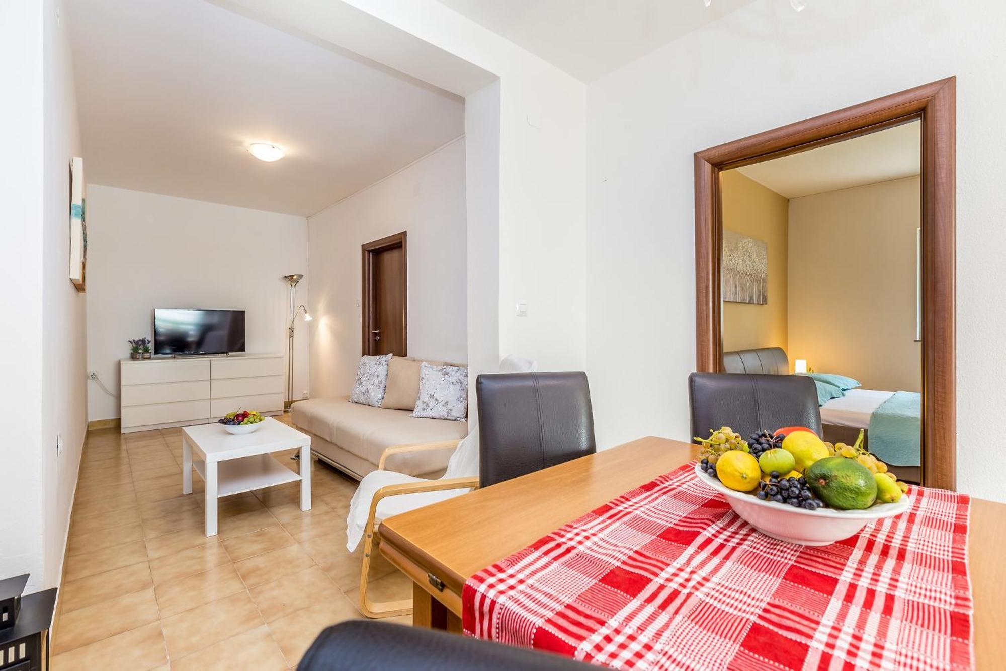 Guest House Antonella Malinska Habitación foto